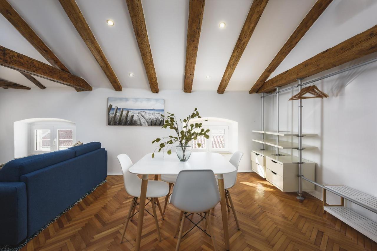 Urban Loft Old Town 포레치 외부 사진